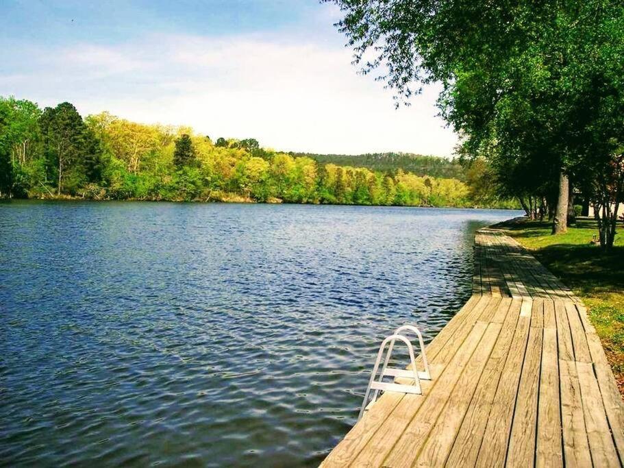 Perfect Lake Retreat Hot Springs Exterior foto